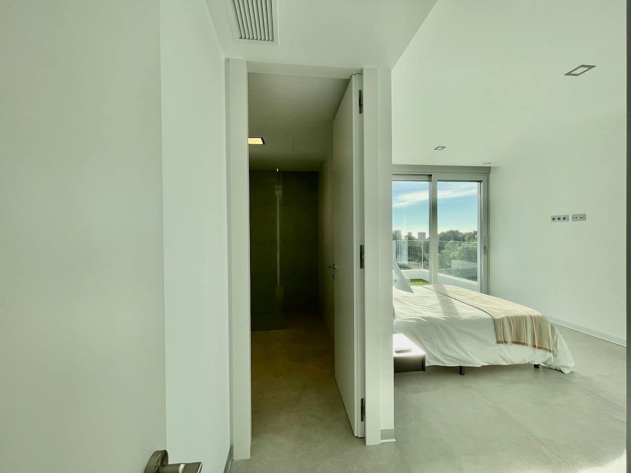 Chalet de 3 habitaciones en Finestrat en venta con piscina garaje - 695.000 € (Ref: 7697755)