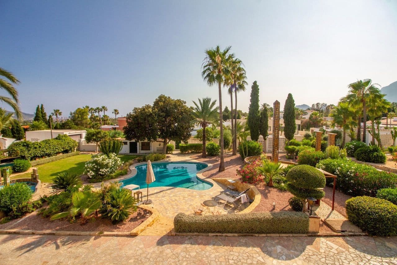 5 soverom Villa til salgs i Alfaz del Pi / L'Alfas del Pi med svømmebasseng garasje - € 995 000 (Ref: 7731963)