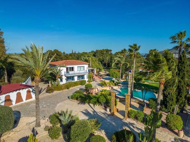 5 soverom Villa til salgs i Pueblo - Urbanizaciones, Alfaz del Pi / L'Alfàs del Pi med svømmebasseng garasje - € 995 000 (Ref: 7731963)