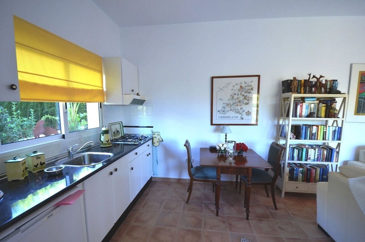 4 bedroom Villa for sale in Altea with pool garage - € 980,000 (Ref: 7754299)