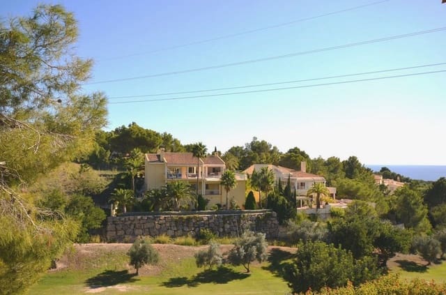 4 sovrum Villa till salu i Altea med pool garage - 980 000 € (Ref: 7754299)