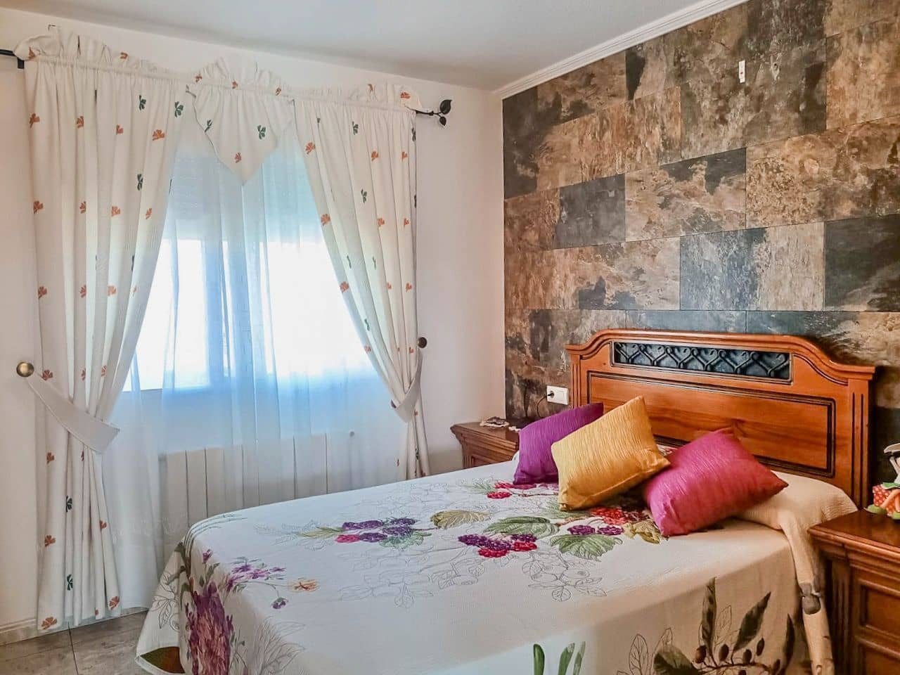 3 bedroom Villa for sale in La Nucia with pool garage - € 455,000 (Ref: 7784723)