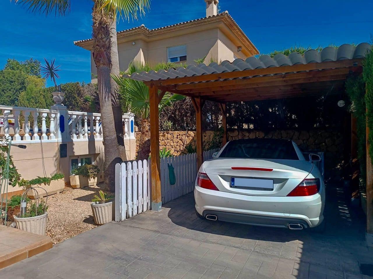 3 bedroom Villa for sale in La Nucia with pool garage - € 455,000 (Ref: 7784723)