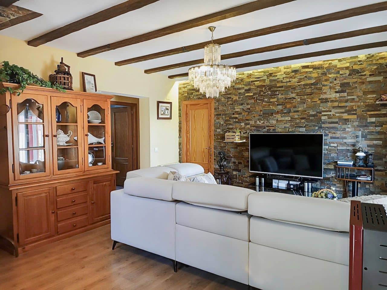 3 bedroom Villa for sale in La Nucia with pool garage - € 455,000 (Ref: 7784723)