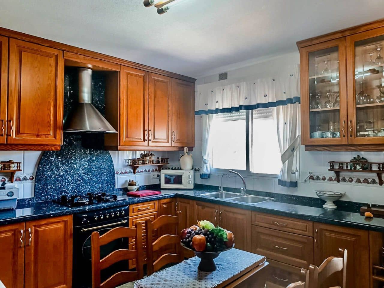 3 bedroom Villa for sale in La Nucia with pool garage - € 455,000 (Ref: 7784723)