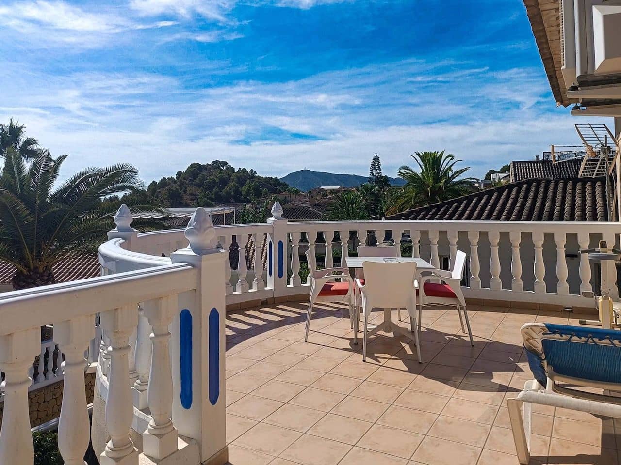 3 bedroom Villa for sale in La Nucia with pool garage - € 455,000 (Ref: 7784723)