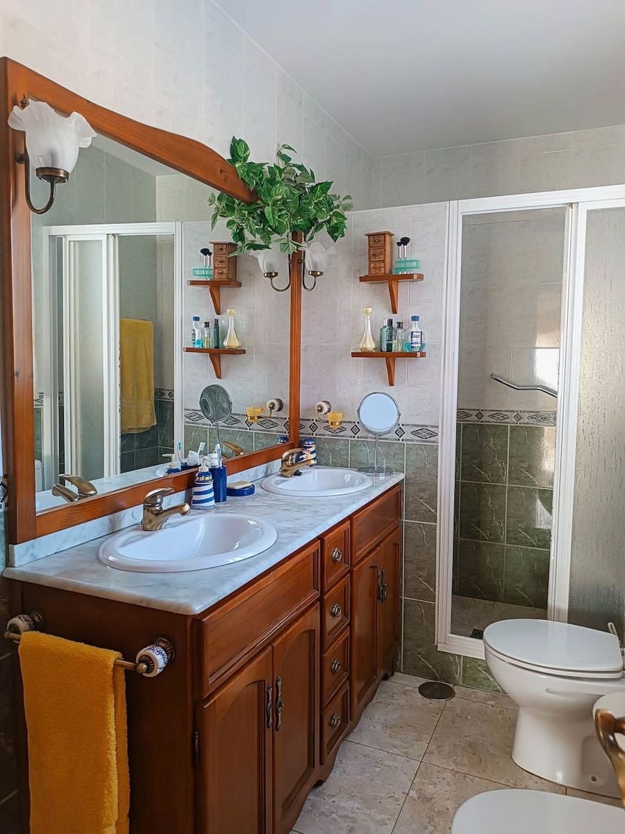 3 bedroom Villa for sale in La Nucia with pool garage - € 455,000 (Ref: 7784723)