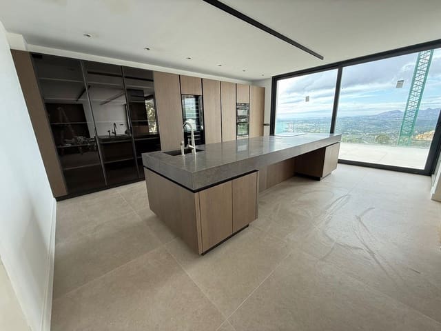 4 makuuhuone Huvila myytävänä paikassa Altea mukana uima-altaan - 2 250 000 € (Ref: 8050207)