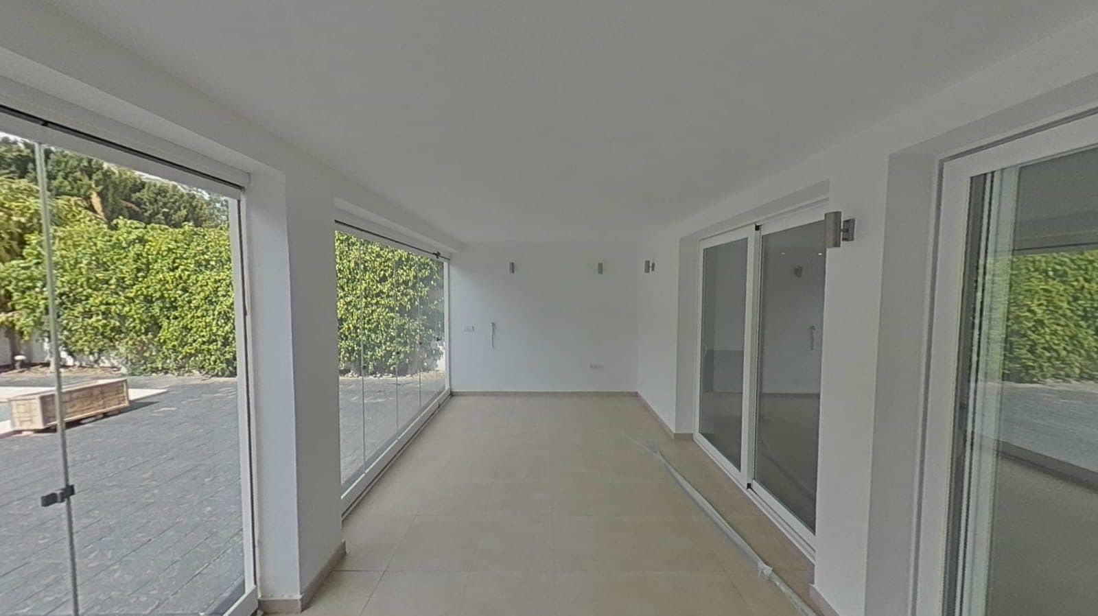 4 bedroom Villa for sale in Albir with pool - € 902,000 (Ref: 8153966)