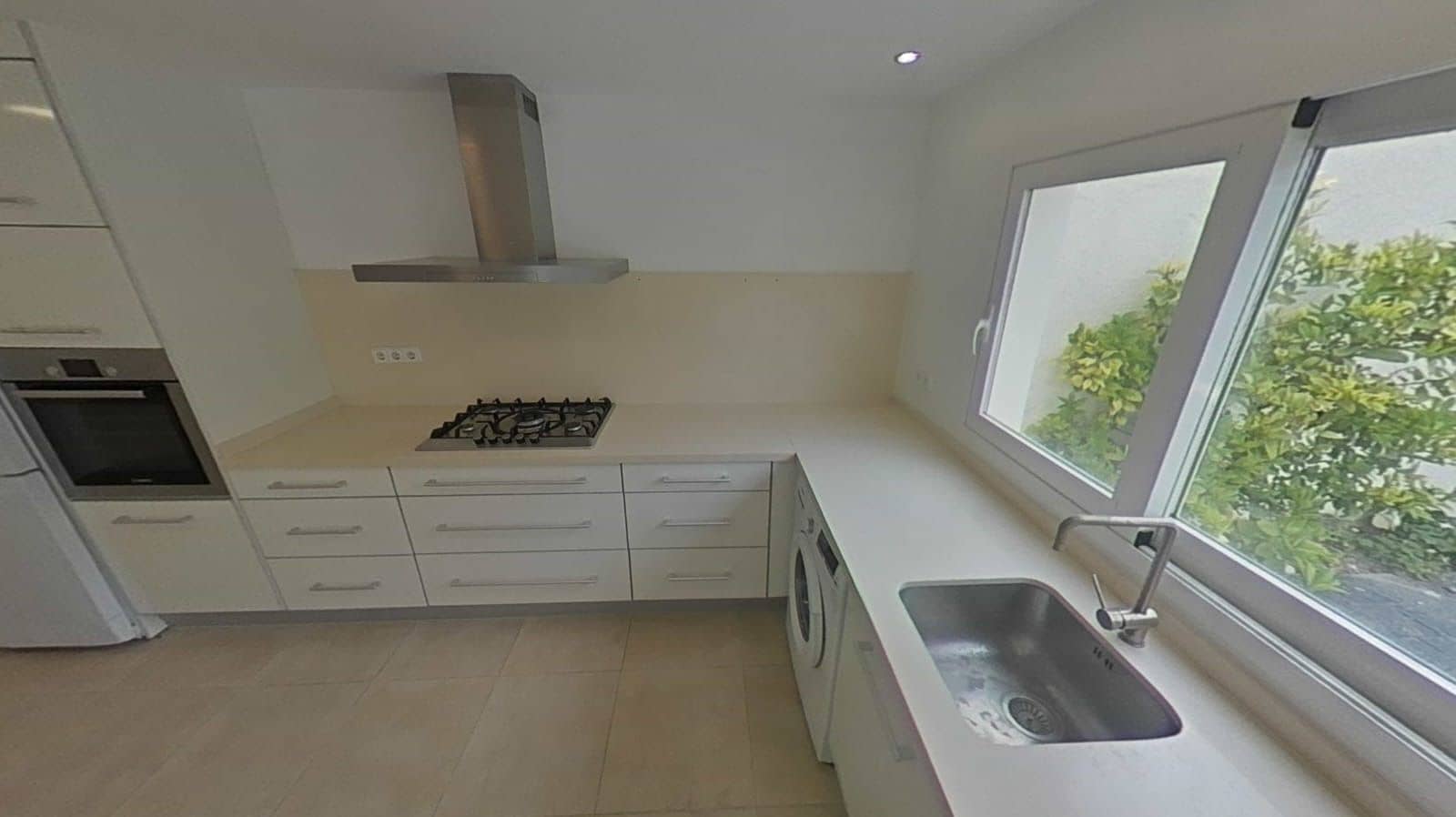 4 bedroom Villa for sale in Albir with pool - € 902,000 (Ref: 8153966)