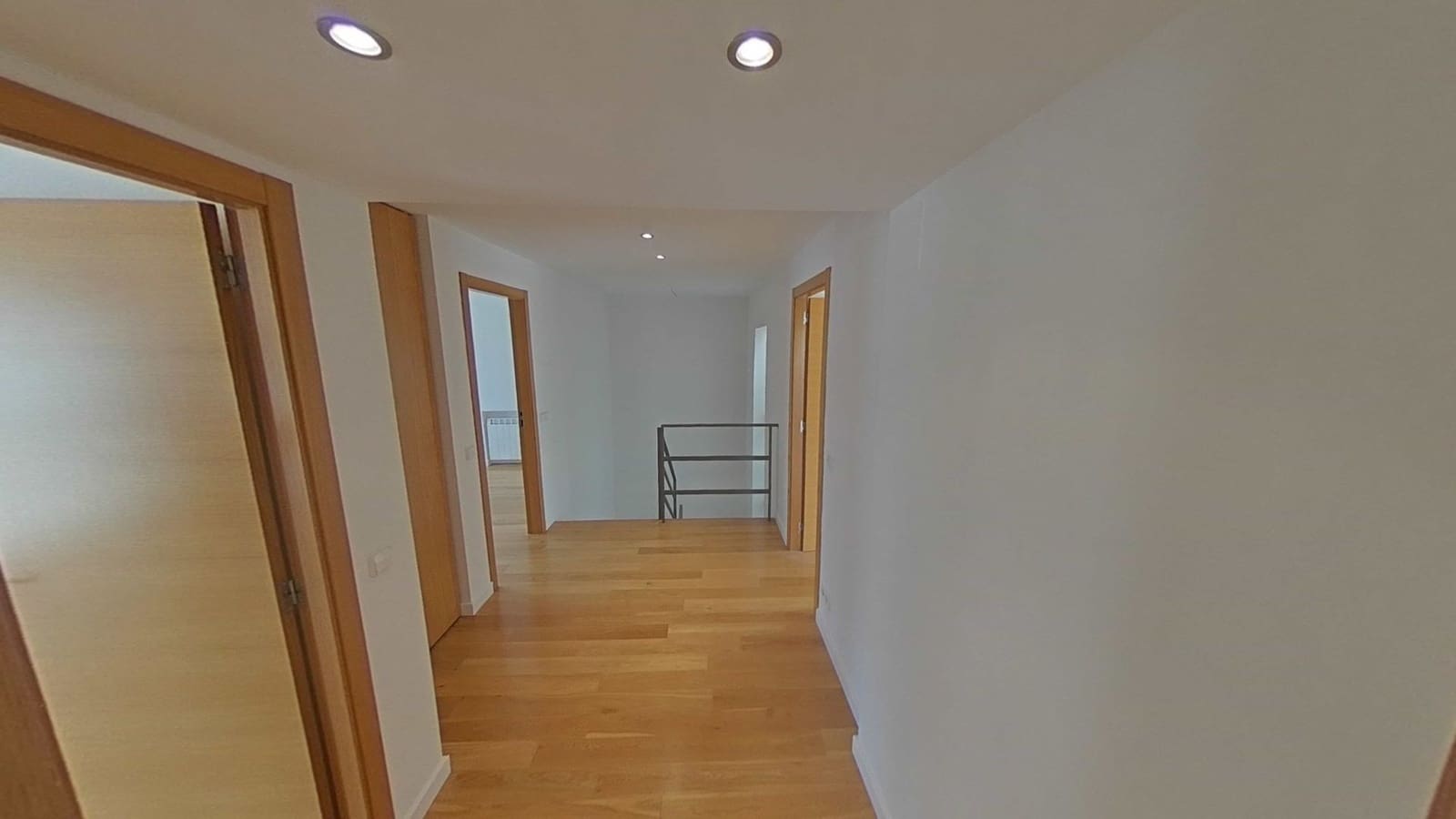 4 bedroom Villa for sale in Albir with pool - € 902,000 (Ref: 8153966)