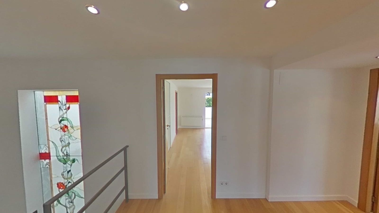 4 bedroom Villa for sale in Albir with pool - € 902,000 (Ref: 8153966)