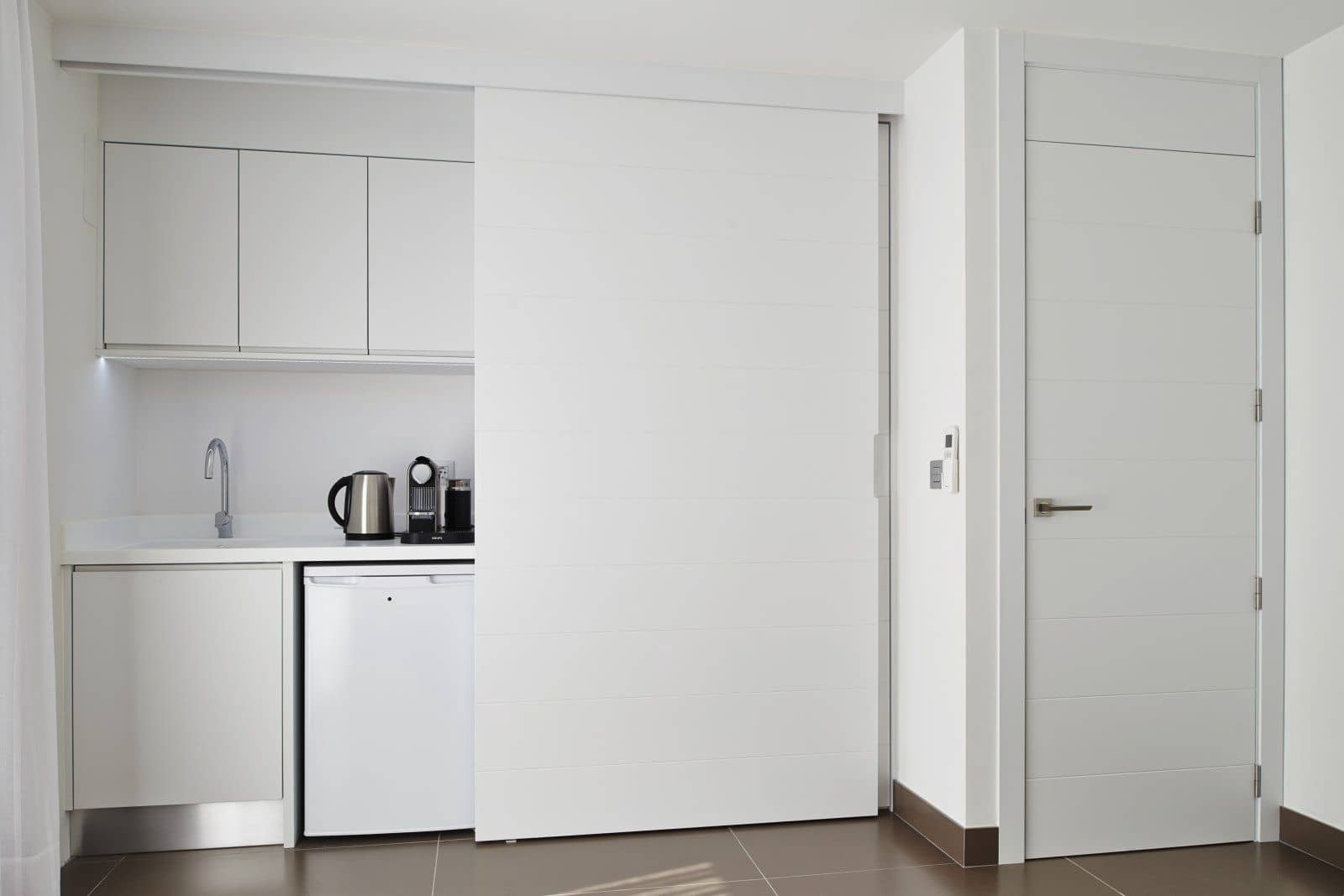 Grunde uden byggetilladelser til salg i Albir - € 600.000 (Ref: 8305069)