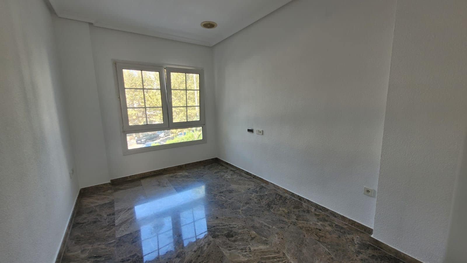 2 sovrum Lägenhet till salu i Albir med pool garage - 310 000 € (Ref: 8308081)