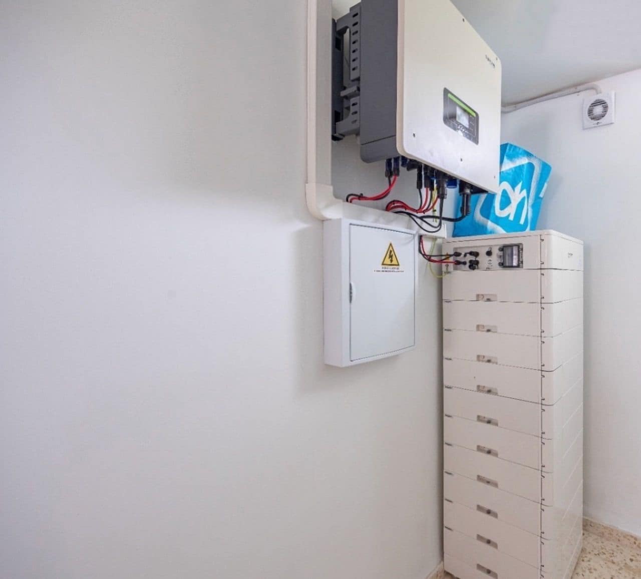 Chalet de 4 habitaciones en Alfaz del Pi / L'Alfàs del Pi en venta con piscina garaje - 1.340.000 € (Ref: 8469920)