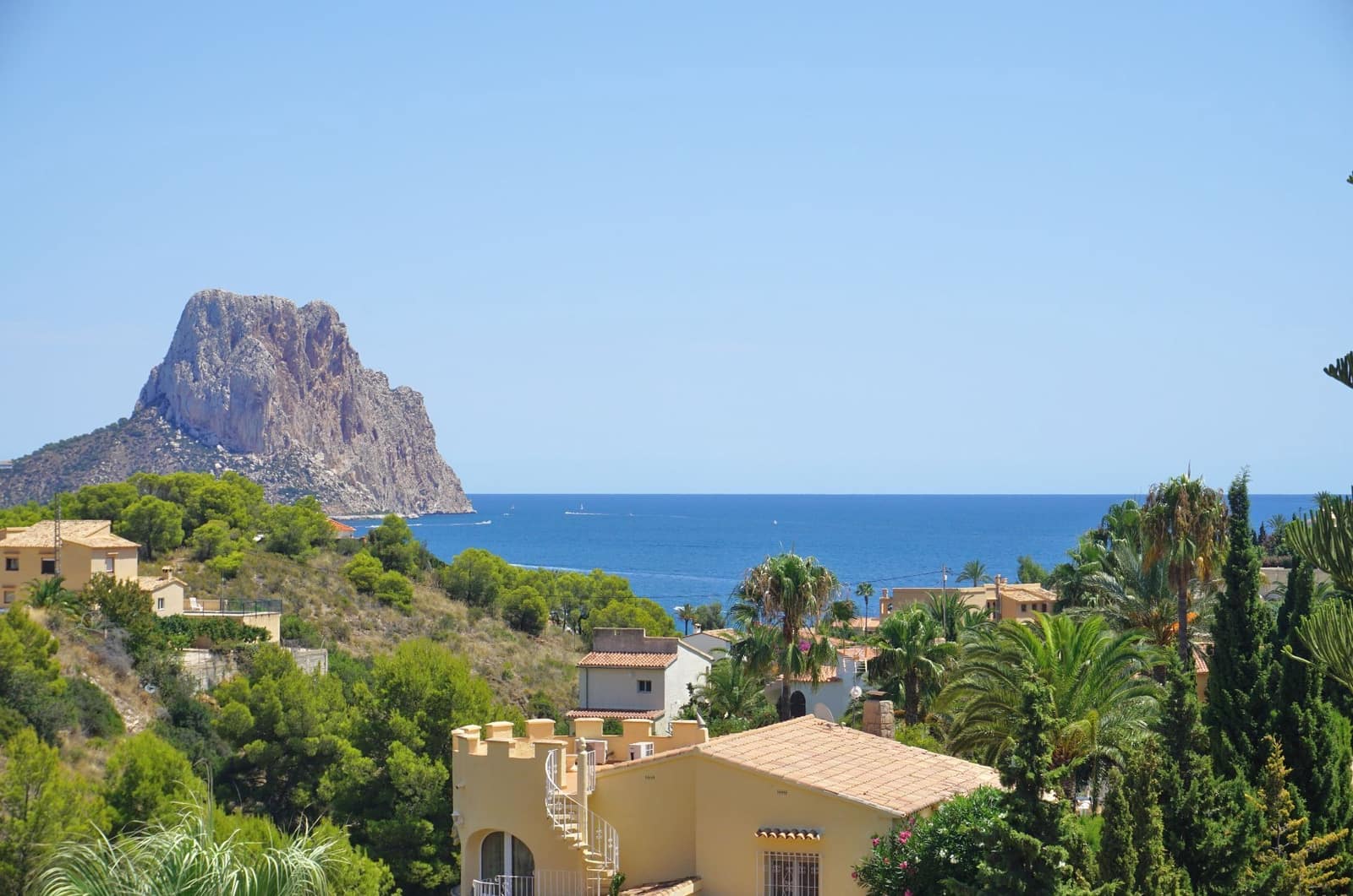 5 quarto Moradia para venda em Calpe / Calp com piscina garagem - 895 000 € (Ref: 8705890)