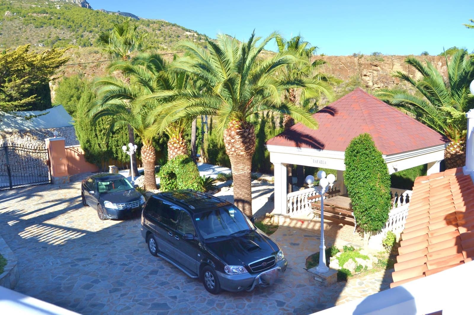 5 quarto Moradia para venda em Calpe / Calp com piscina garagem - 895 000 € (Ref: 8705890)