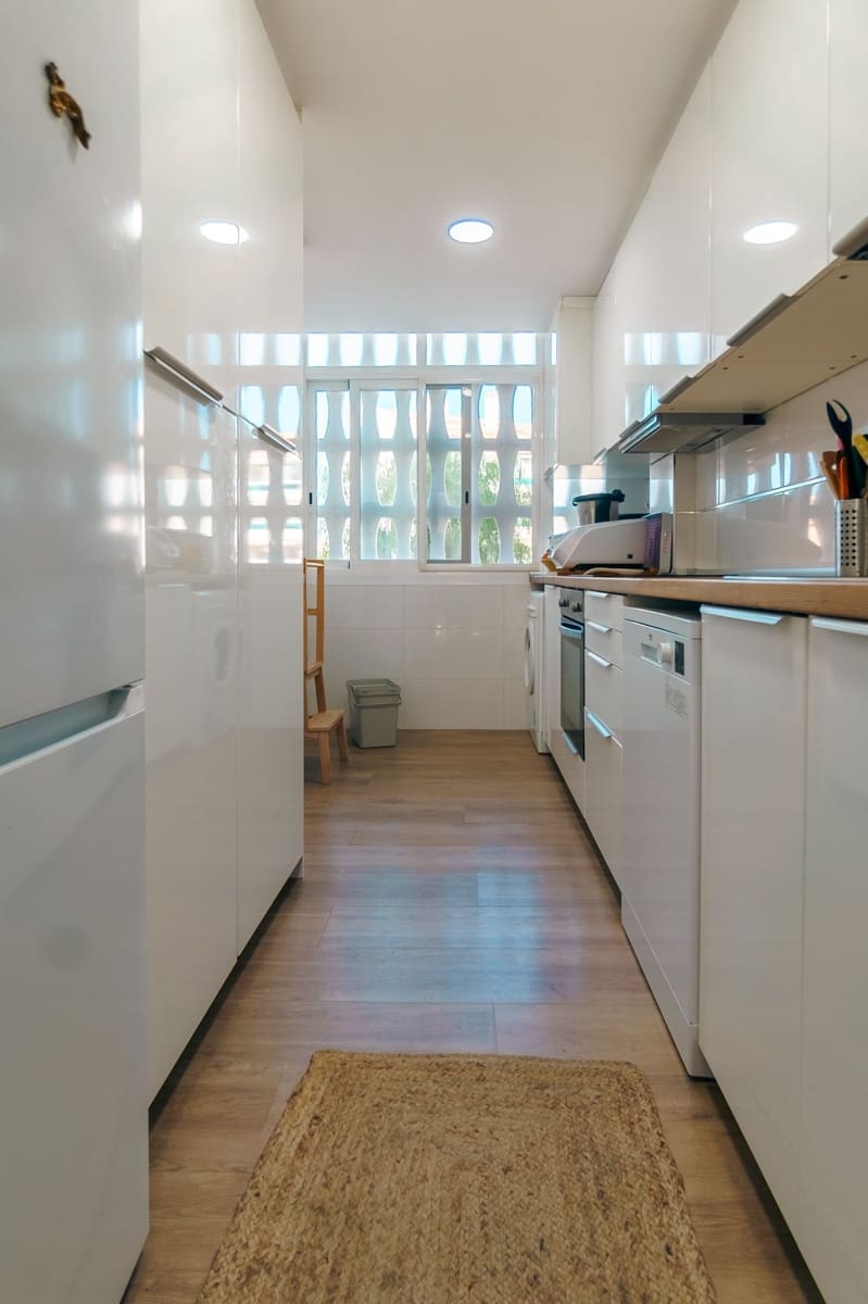 3 soverom Leilighet til salgs i Albir med svømmebasseng garasje - € 359 000 (Ref: 8741095)