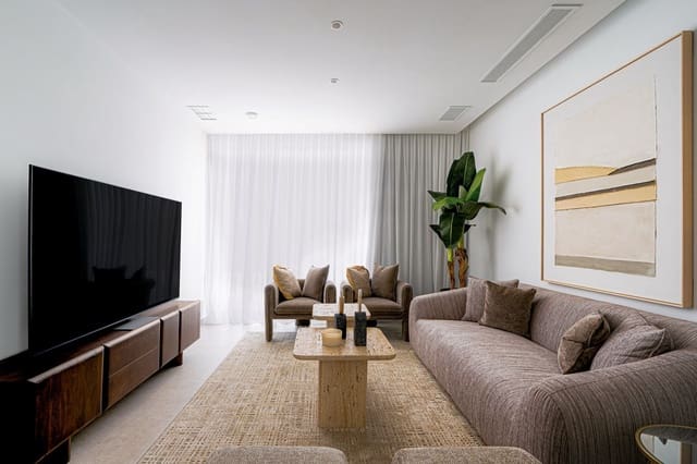 5 soverom Villa til salgs i La Nucia med svømmebasseng garasje - € 1 340 000 (Ref: 8812198)