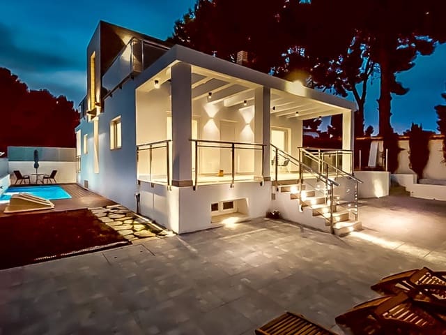 4 sovrum Villa till salu i La Nucia med pool garage - 586 000 € (Ref: 8824806)