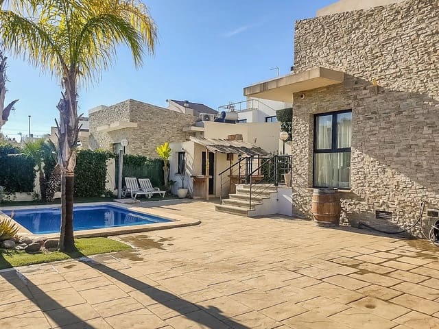 3 slaapkamer Villa te koop in Polop met zwembad - € 439.000 (Ref: 8894534)