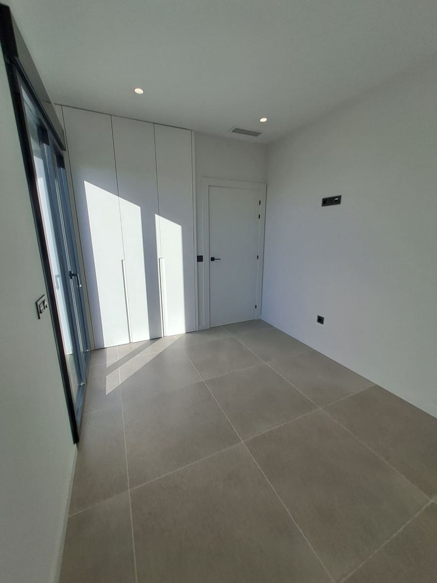 3 Zimmer Villa zu verkaufen in Polop mit Pool Garage - 525.000 € (Ref: 8938459)