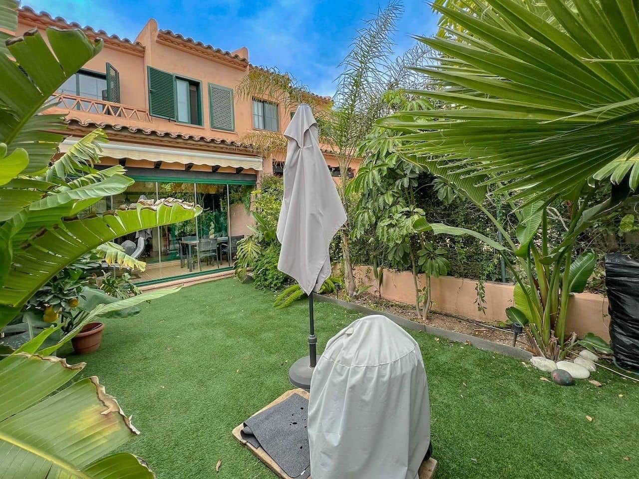 3 bedroom Bungalow for sale in Finestrat with pool garage - € 345,000 (Ref: 9002858)