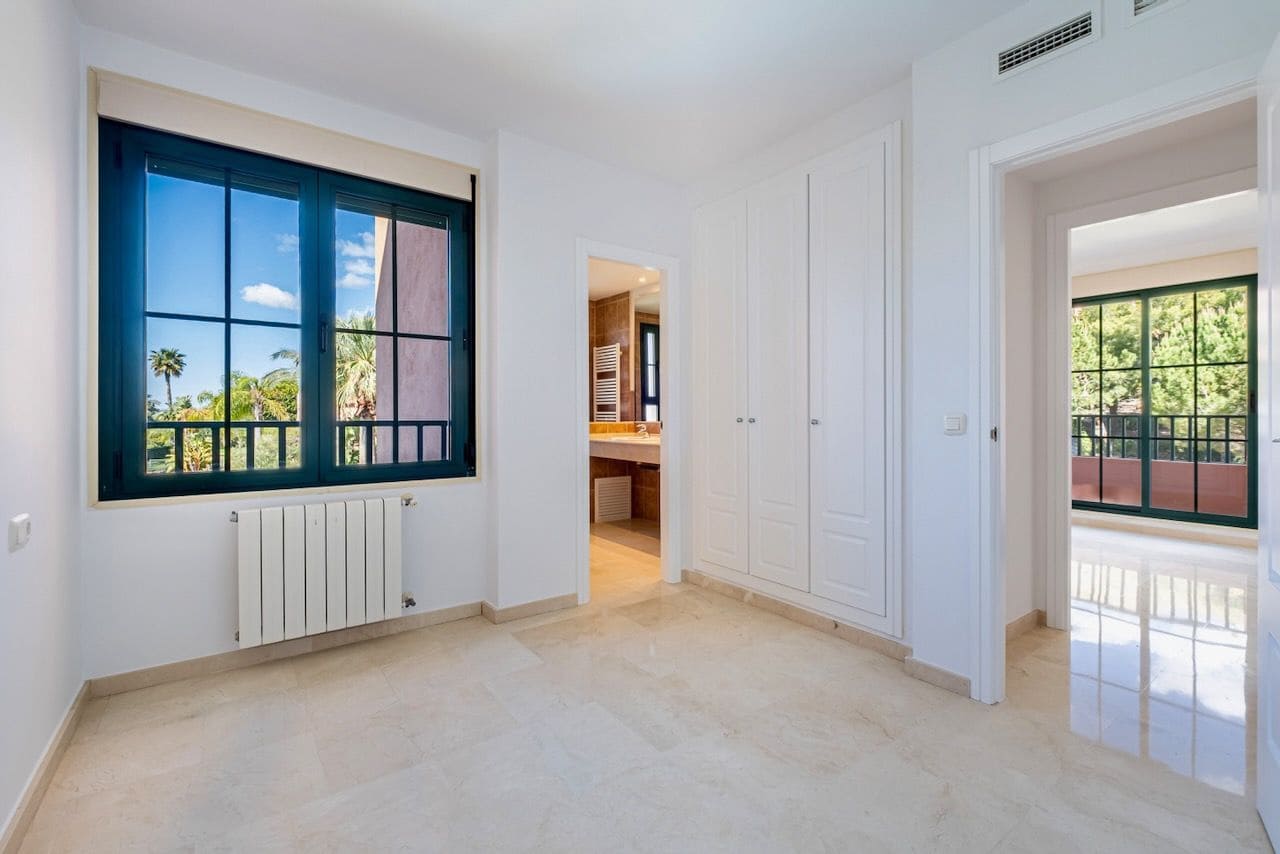 2 Zimmer Apartment zu verkaufen in Finestrat mit Pool Garage - 395.000 € (Ref: 9029293)