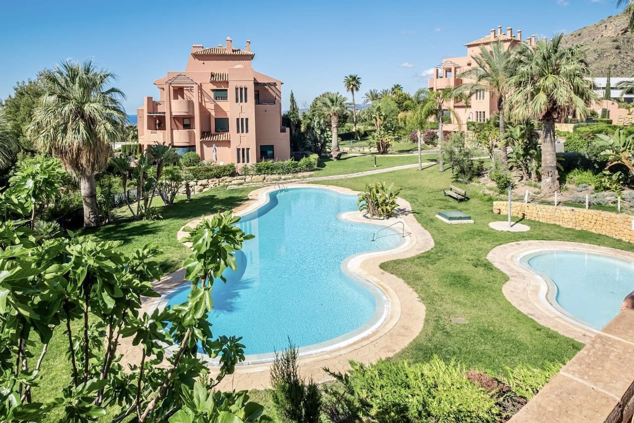 2 bedroom Apartment for sale in Finestrat with pool garage - € 395,000 (Ref: 9029293)