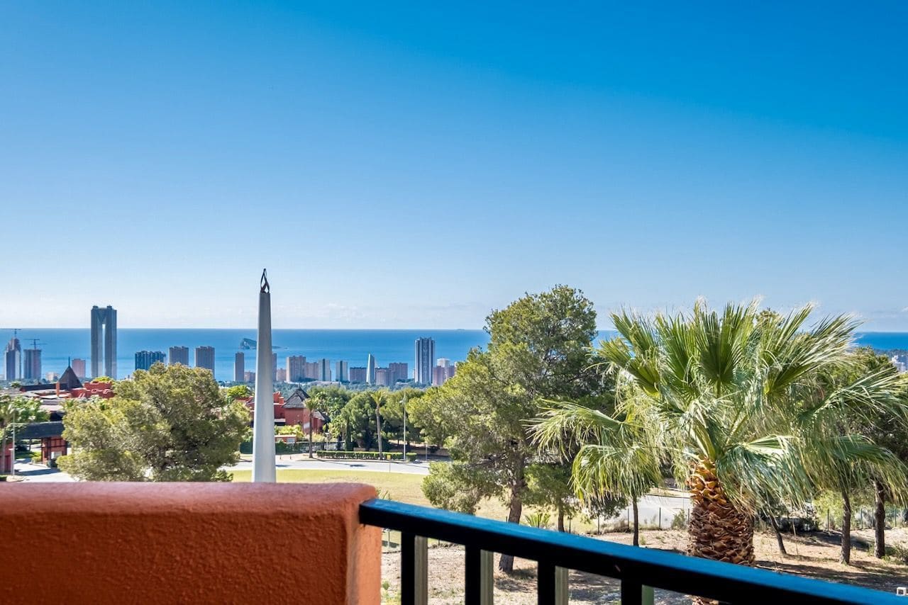 2 bedroom Apartment for sale in Finestrat with pool garage - € 395,000 (Ref: 9029293)