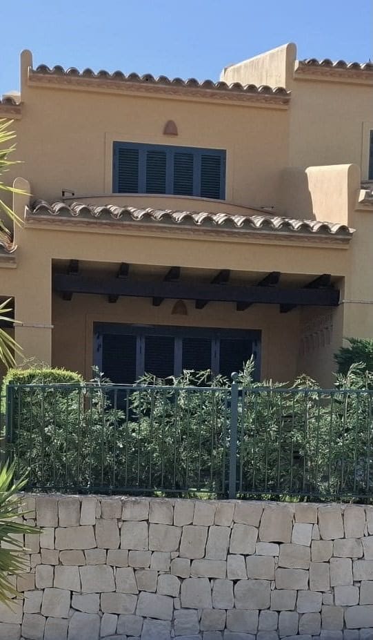 2 chambre Bungalow à vendre à Finestrat avec piscine garage - 295 000 € (Ref: 9029294)