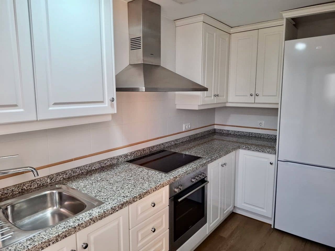 2 chambre Bungalow à vendre à Finestrat avec piscine garage - 295 000 € (Ref: 9029294)