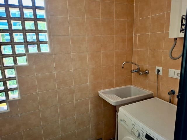 2 makuuhuone Bungalow myytävänä paikassa Finestrat Pueblo, Finestrat mukana uima-altaan - 295 000 € (Ref: 9029294)