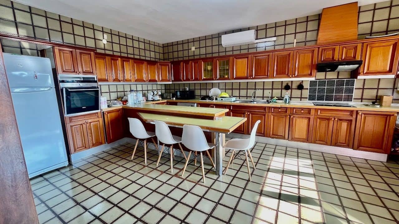 4 chambre Villa/Maison à vendre à La Nucia avec piscine garage - 995 000 € (Ref: 9062121)