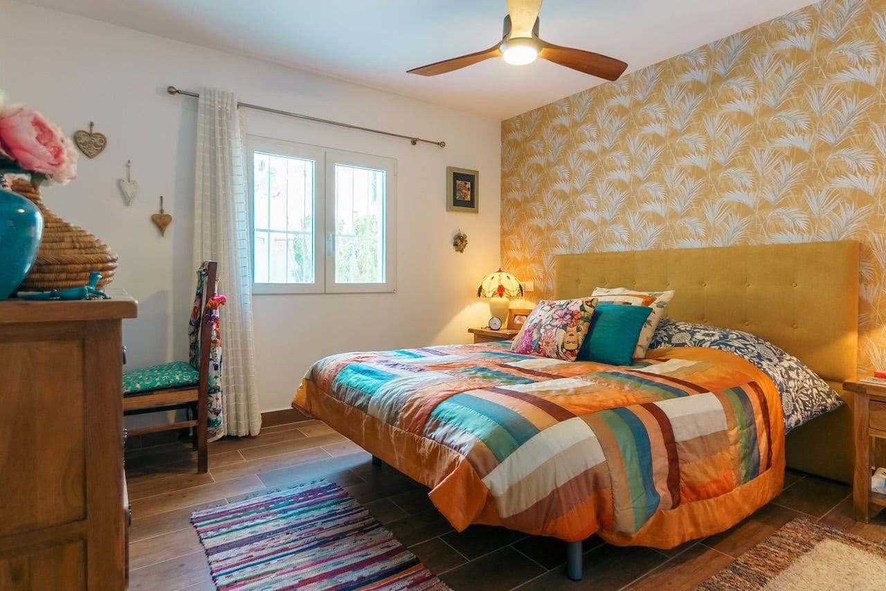 Chalet de 4 habitaciones en La Nucia en venta con piscina garaje - 569.000 € (Ref: 9064930)