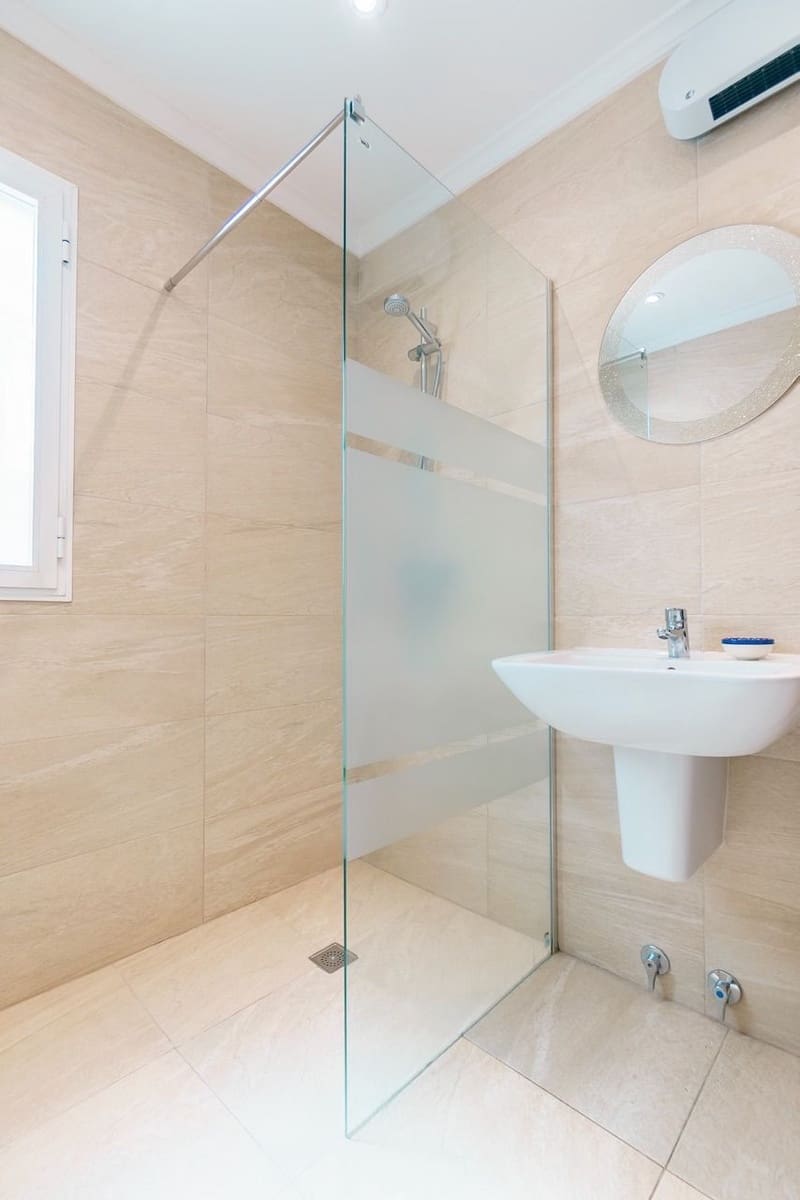 Chalet de 4 habitaciones en La Nucia en venta con piscina garaje - 569.000 € (Ref: 9064930)