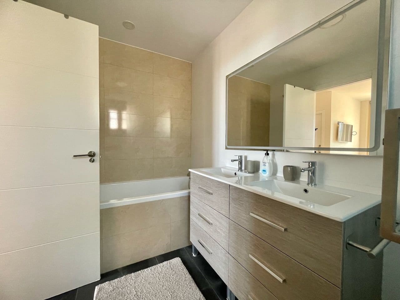 4 bedroom Villa for sale in Finestrat with pool - € 810,000 (Ref: 9111843)