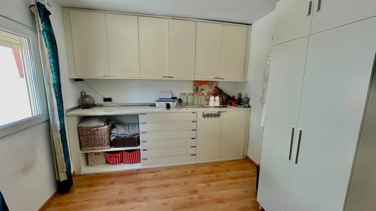 4 soveværelse Semi-Rækkehus til salg i Alfaz del Pi / L'Alfas del Pi med swimmingpool garage - € 398.000 (Ref: 9124633)