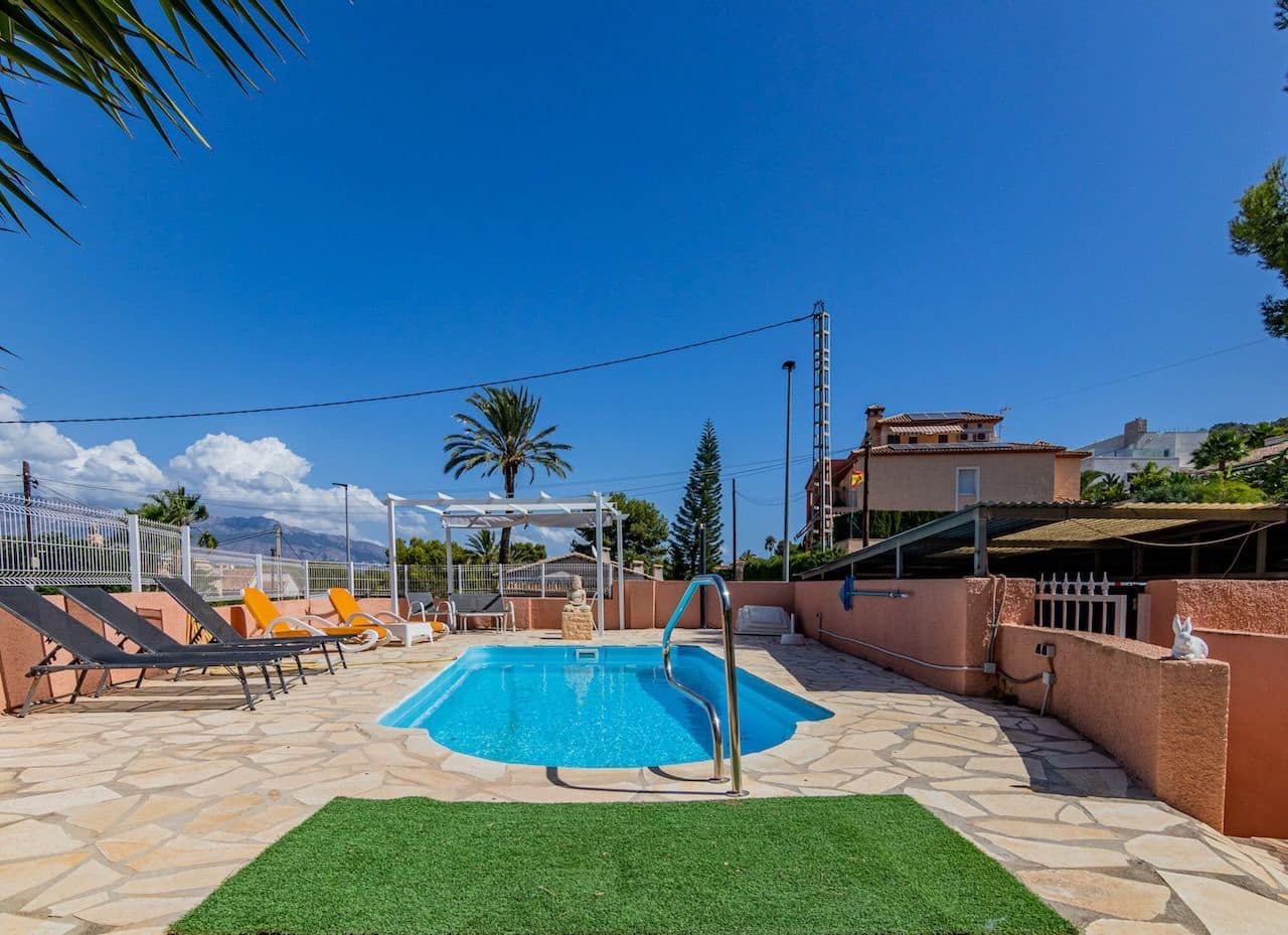 4 soveværelse Villa til salg i Albir med swimmingpool garage - € 649.000 (Ref: 9159258)