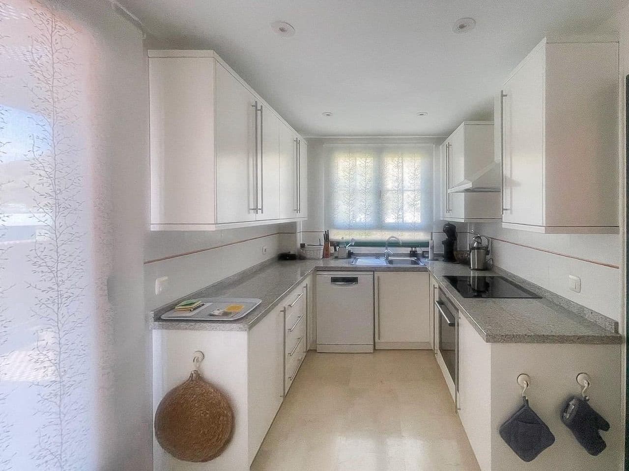 3 soverom Leilighet til salgs i Finestrat med svømmebasseng garasje - € 525 000 (Ref: 9163500)