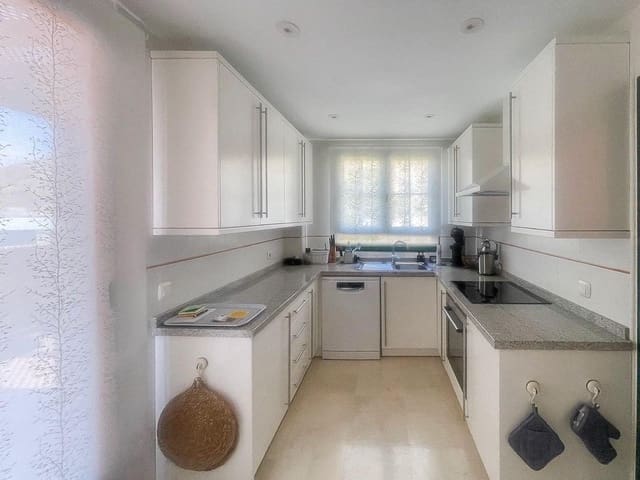 3 soverom Leilighet til salgs i Finestrat med svømmebasseng garasje - € 525 000 (Ref: 9163500)