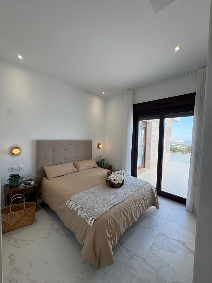 3 makuuhuone Huvila myytävänä paikassa Polop mukana uima-altaan 
autotalli - 689 000 € (Ref: 9169319)