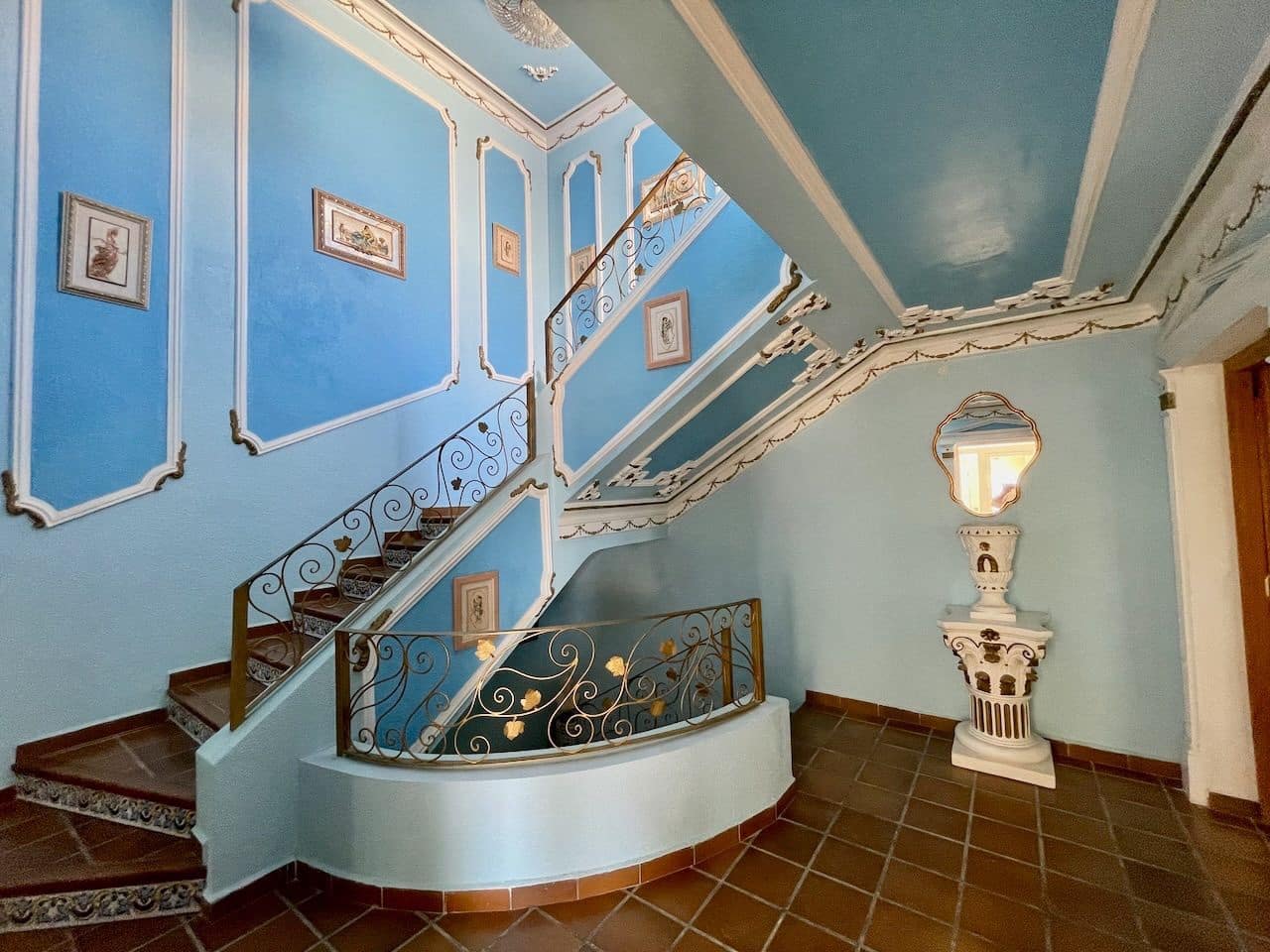 11 Zimmer Villa zu verkaufen in La Nucia mit Pool Garage - 1.950.000 € (Ref: 9173199)