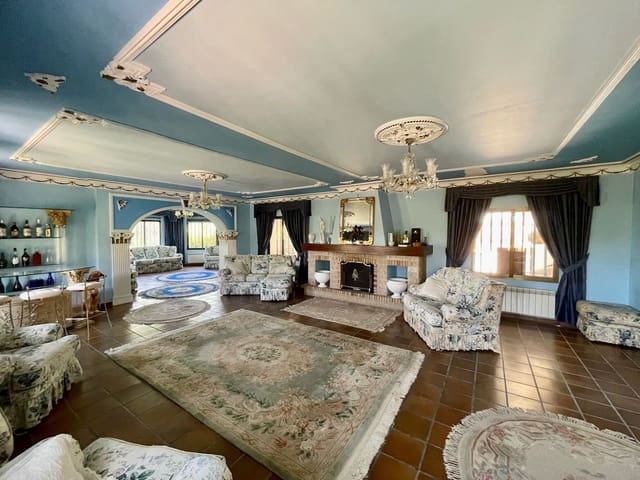 11 sovrum Villa till salu i La Nucia med pool garage - 1 950 000 € (Ref: 9173199)