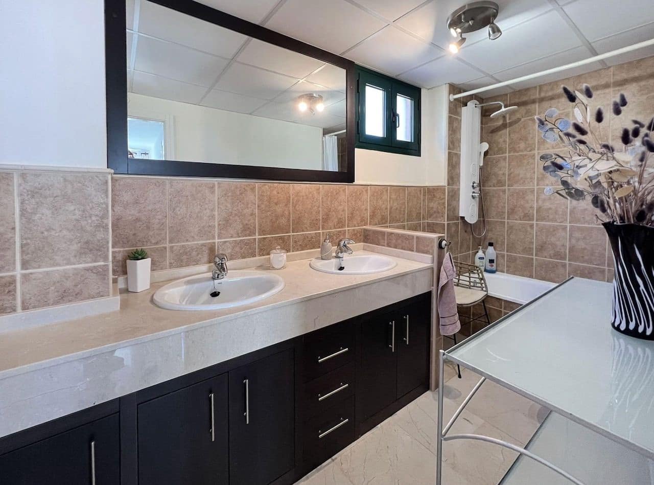 Apartamento de 3 habitaciones en Finestrat en venta con piscina garaje - 465.000 € (Ref: 9228186)