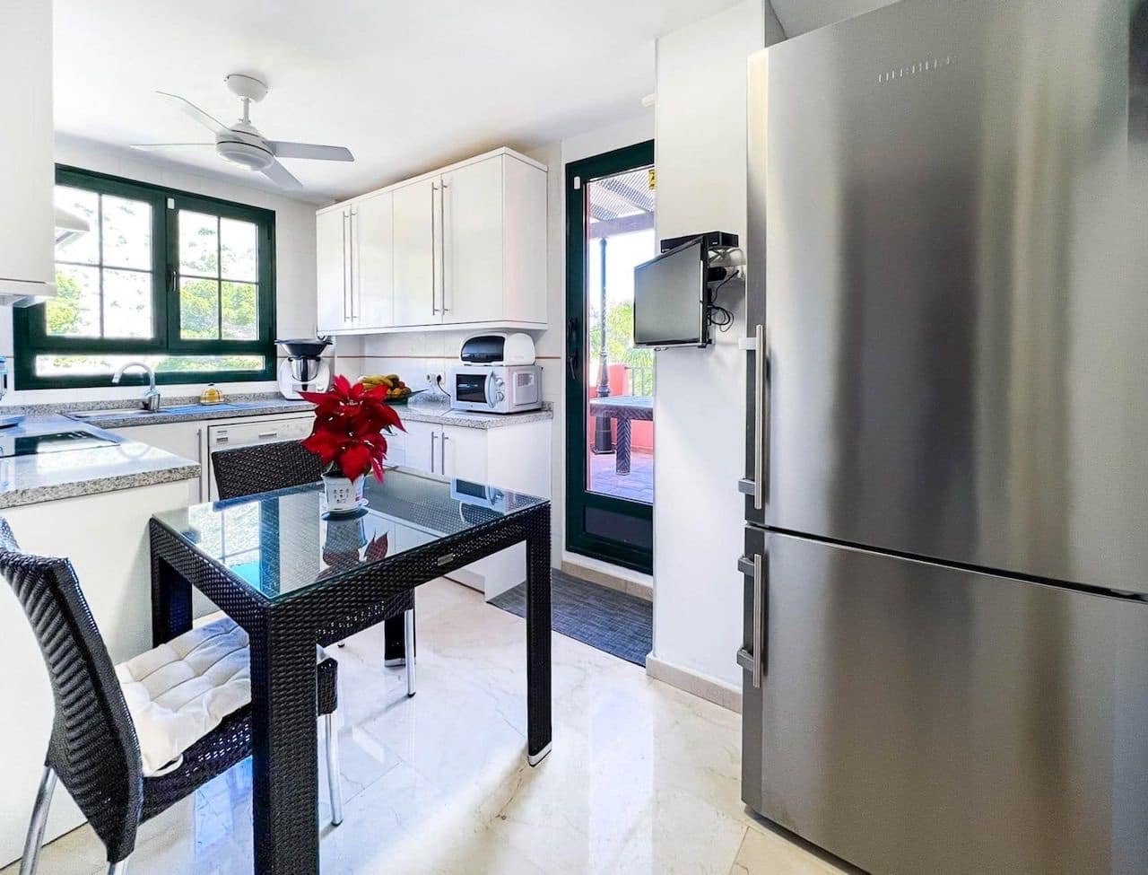 Apartamento de 3 habitaciones en Finestrat en venta con piscina garaje - 465.000 € (Ref: 9228186)