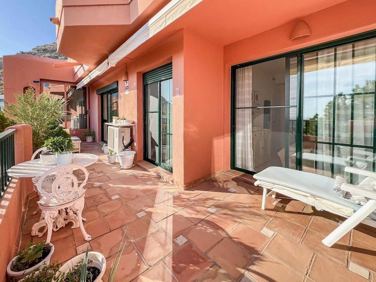 2 soverom Leilighet til salgs i Finestrat med svømmebasseng garasje - € 359 000 (Ref: 9247943)