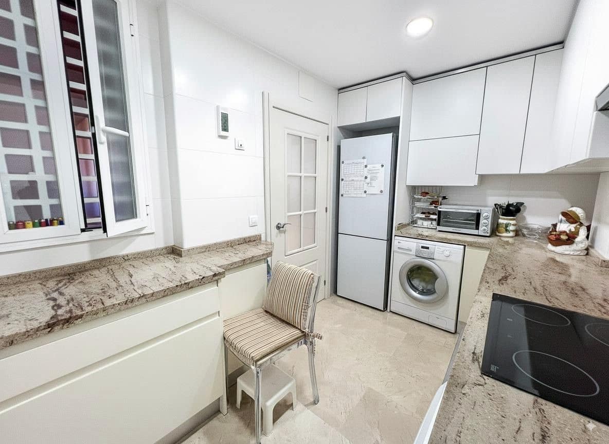 2 soverom Leilighet til salgs i Finestrat med svømmebasseng garasje - € 359 000 (Ref: 9247943)