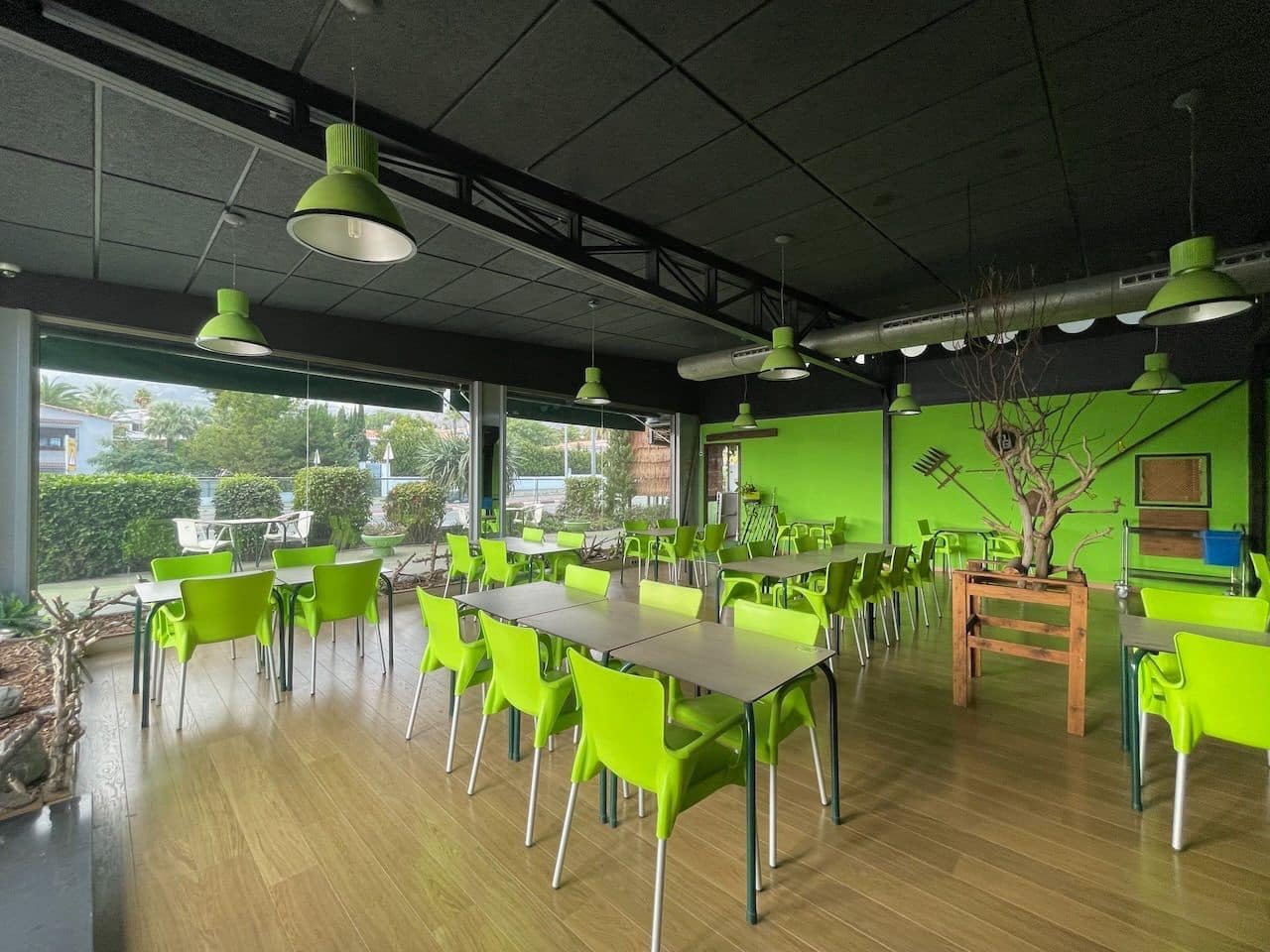 Commercial for rent in La Nucia with garage - € 7,000 (Ref: 9371731)