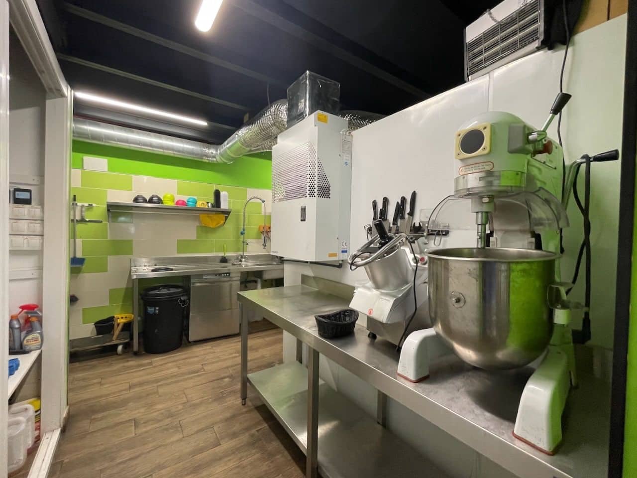 Erhverv til leje i La Nucia - € 7.000 (Ref: 9371731)